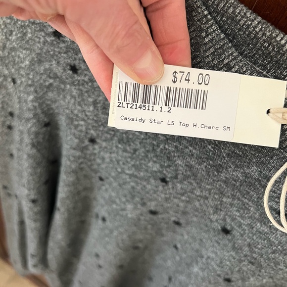 NWT Z SUPPLY Cassidy Flocked Star Long Sleeve Top in Gray, Size Small - Picture 8 of 8